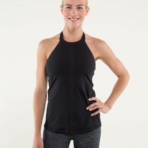 🍋 Lululemon Hip to be Zen halter size 8